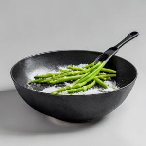 hard anodized wok with helper handle 34cm